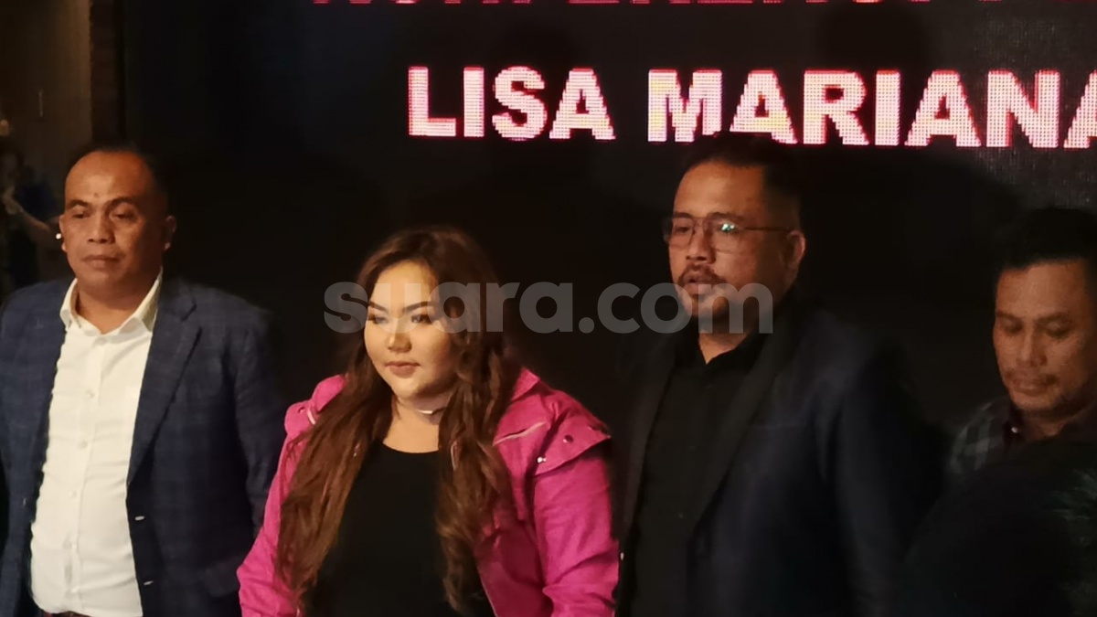 Profil Revelino Tuwasey, Lelaki yang Mengaku Ayah Kandung Anak Lisa Mariana
