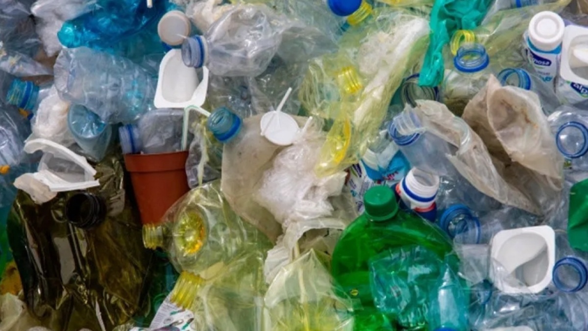 Lebaran Meninggalkan Sampah? Ini Cara Membersihkan dan Mengelolanya