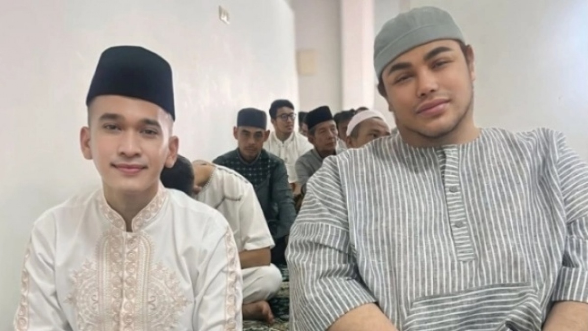 Ruben Onsu Percaya Dibantu Jin Saat Salat, Bagaimana Hukum Dalam Islam?