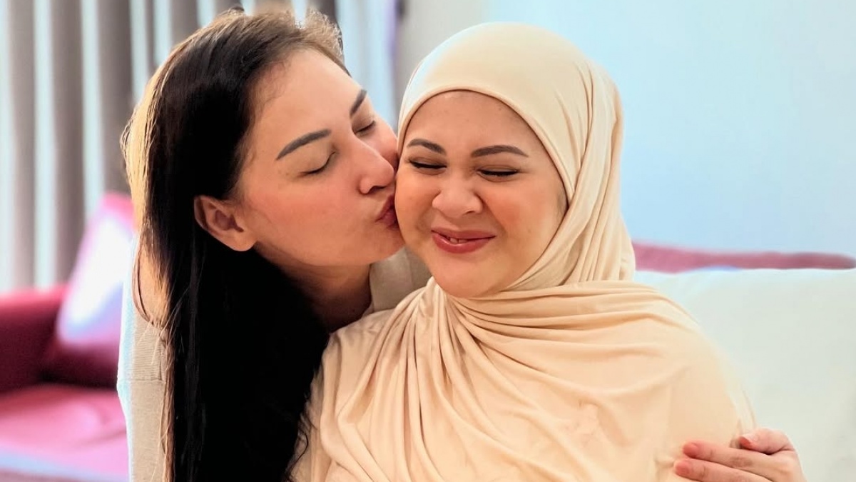 Mona Ratuliu Bagikan Momen Haru Jelang Kesha Ratuliu Melahirkan Anak Ketiga: Makin Banyak...