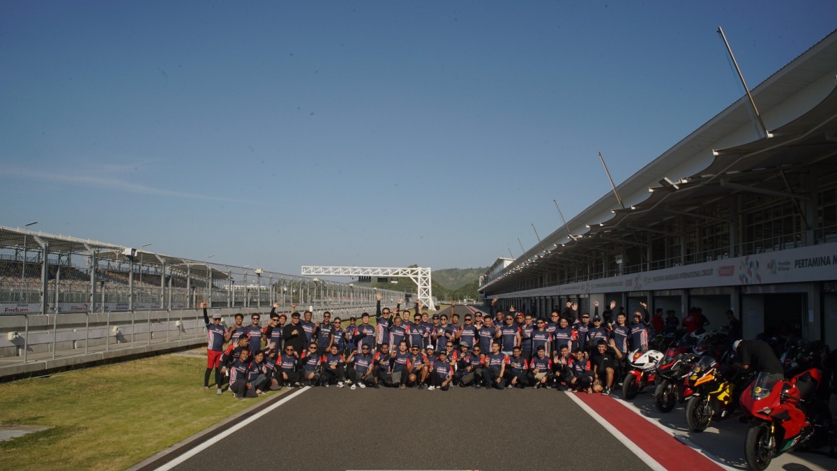 Motul Bekali Pelumas 300V Bagi Peserta Trackday Experience di Sirkuit Mandalika