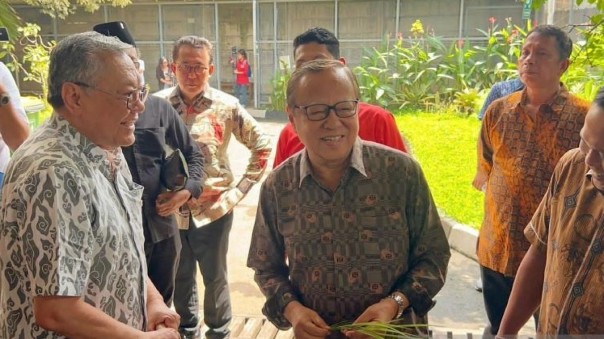 Hasto Dipenjara, Uskup Agung Datang dengan Pesan Khusus: Puasa 3 Hari 3 Malam di Rutan KPK