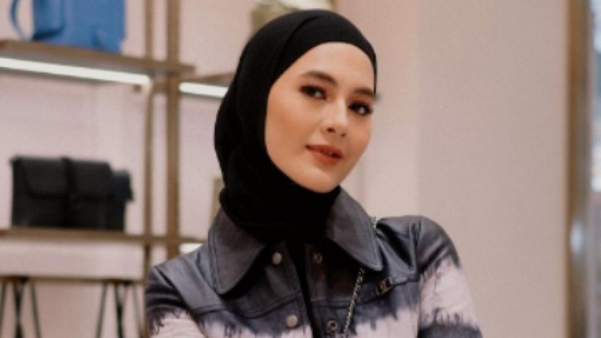 Resmi Cerai dari Baim Wong, Paula Verhoeven Dilamar Hotman Paris untuk Jadi Aspri
