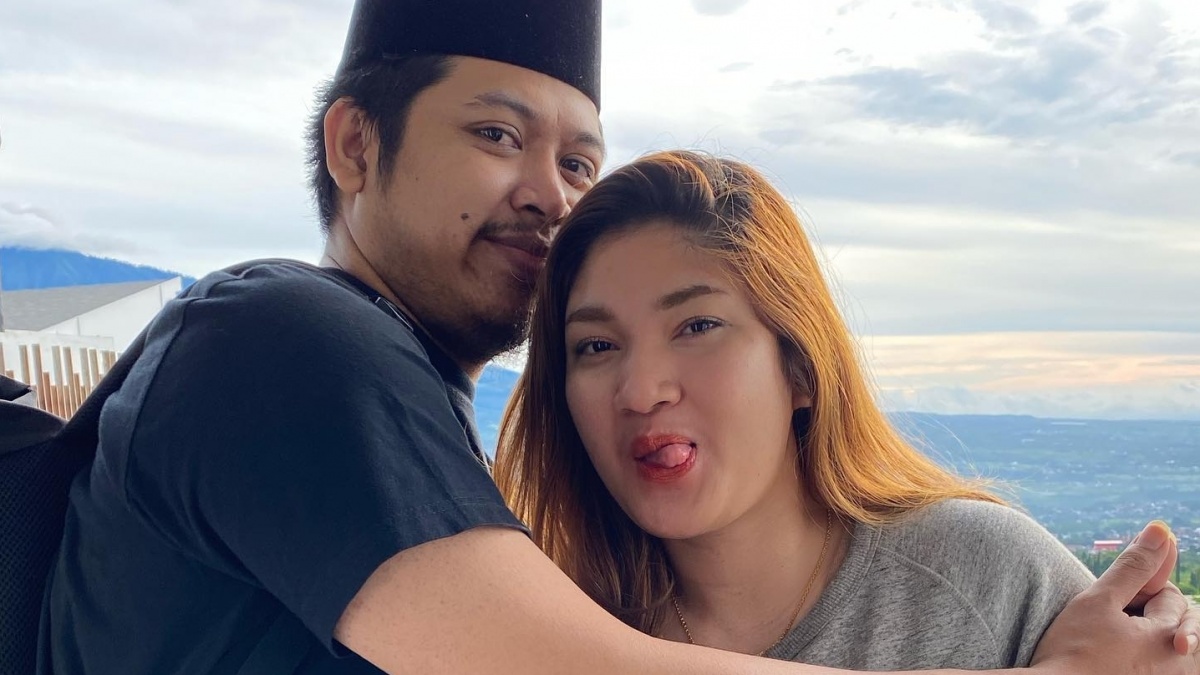 Biodata Lunar Ivory Istri Tretan Muslim, Diduga Disentil King Abdi Soal Resep Bebek Carok