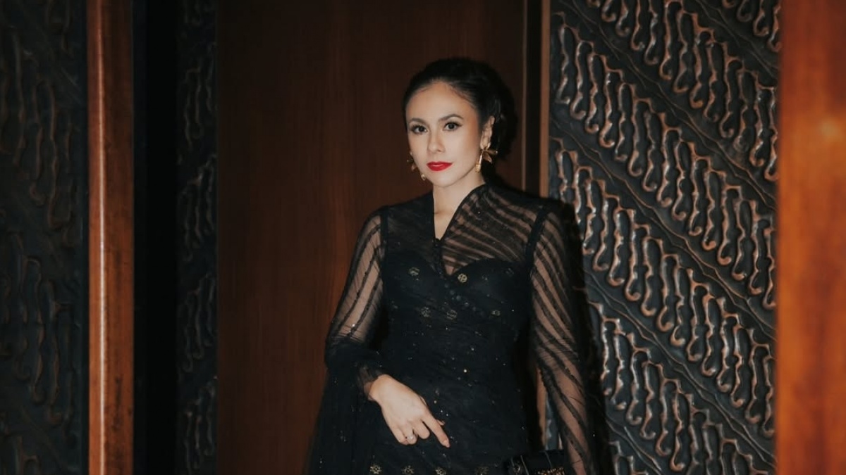 Intip Rahasia Awet Muda Wulan Guritno yang Baru Berulang Tahun ke-44, Pantang Makan Ini!