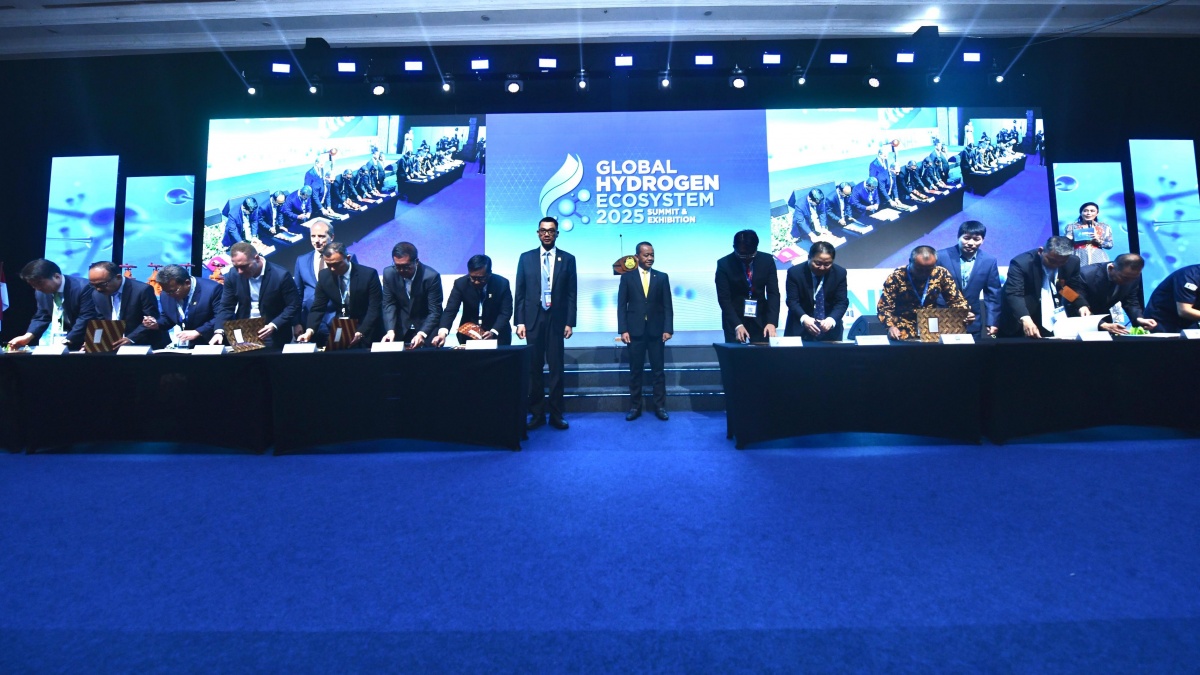 Pertamina, Hyundai Motor Grup, dan Pemprov Jawa Barat Kembangkan Proyek Waste-to-Hydrogen di Bandung