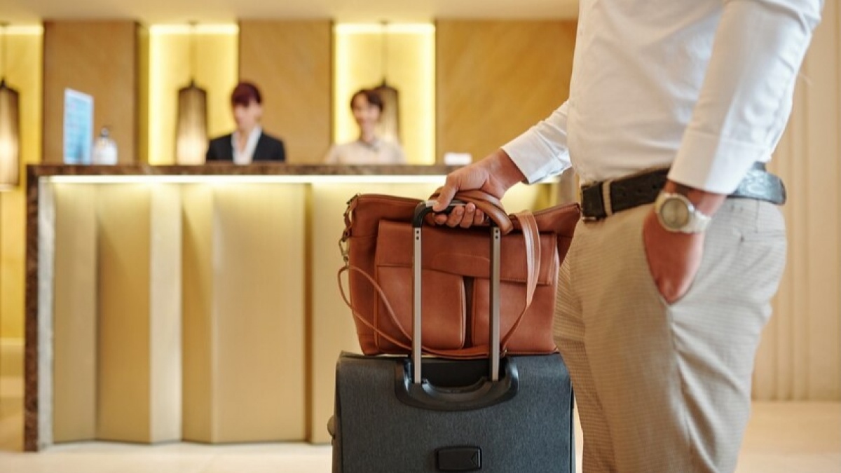 Jangan Asal Pencet Book! 7 Hal Krusial yang Wajib Dicek Sebelum Booking Hotel