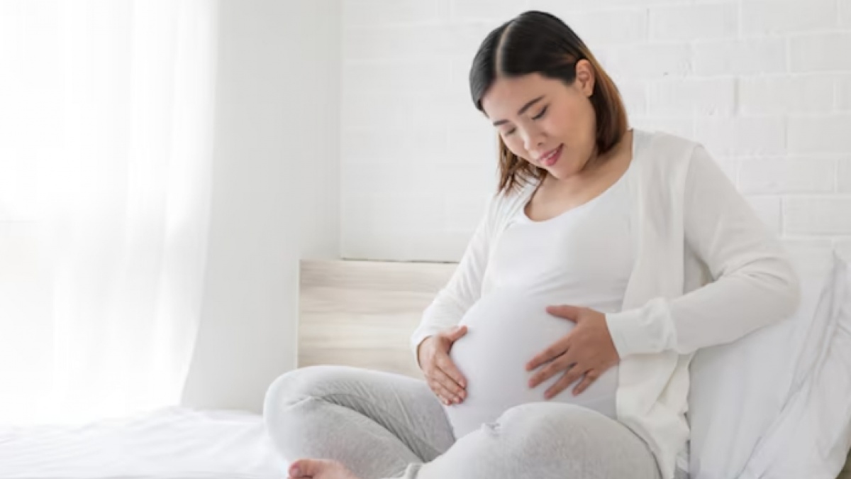 7 Rekomendasi Body Lotion yang Aman untuk Ibu Hamil: Cegah Stretch Mark dan Iritasi!