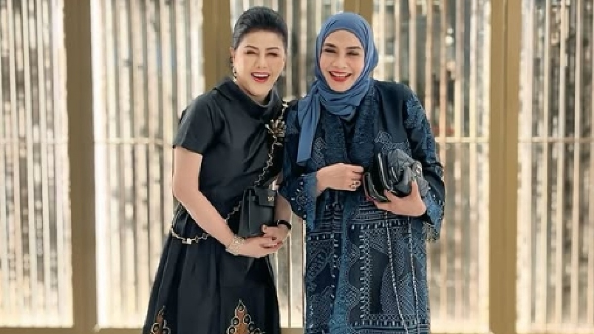 Kedekatan Ibu Nagita Slavina dengan Mantan Istri Hotma Sitompul Mendadak Disorot