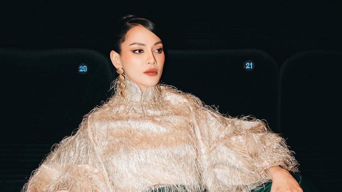 7 Momen Erika Carlina Tutupi Perutnya Sebelum Umumkan Hamil di Luar Nikah