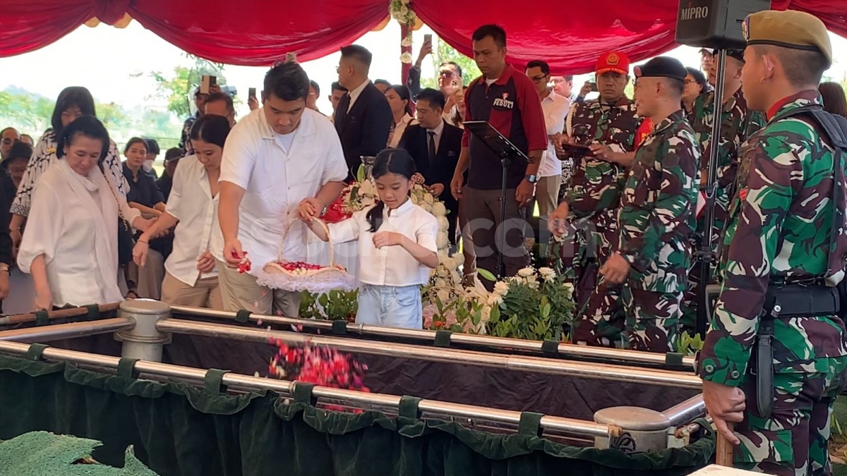Anak Ungkap Kehendak Hotma Sitompul Dimakamkan Secara Militer: Papa Pasti Senang