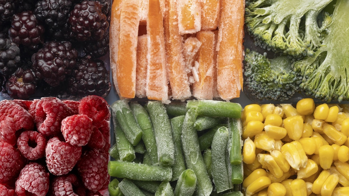 Rekomendasi Makanan Olahan untuk Menurunkan Berat Badan: Makanan Beku hingga Kalengan