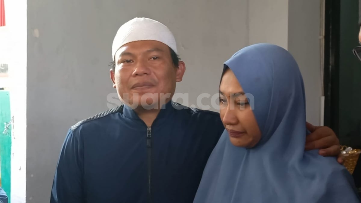 Faank Wali Kenang Momen Dimarahi Ibu Mertua