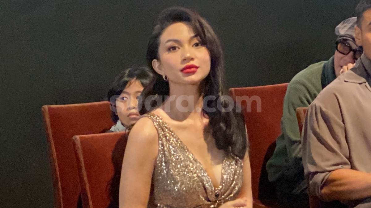 Ariel Tatum Bela-belain Ngedate dengan Chicco Jerikho Berbulan-bulan Demi Film Perang Kota
