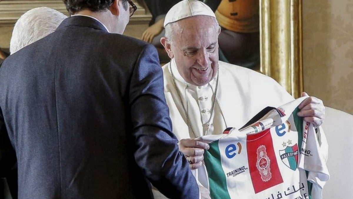 Ucapan Duka Klub Palestina untuk Paus Fransiskus: Warisannya Abadi