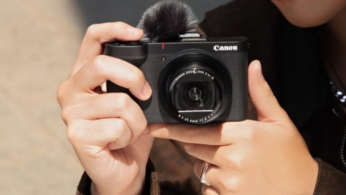 Review Eksklusif: Canon PowerShot V1 & EOS R50 V - Mending Beli Mana untuk Vlogging?