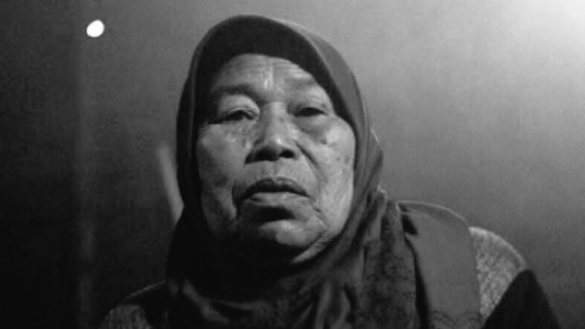Profil Mbok Yem: Pemilik Warung Puncak Gunung Lawu Meninggal, Pendaki Kenang Menu Pelipur Lara