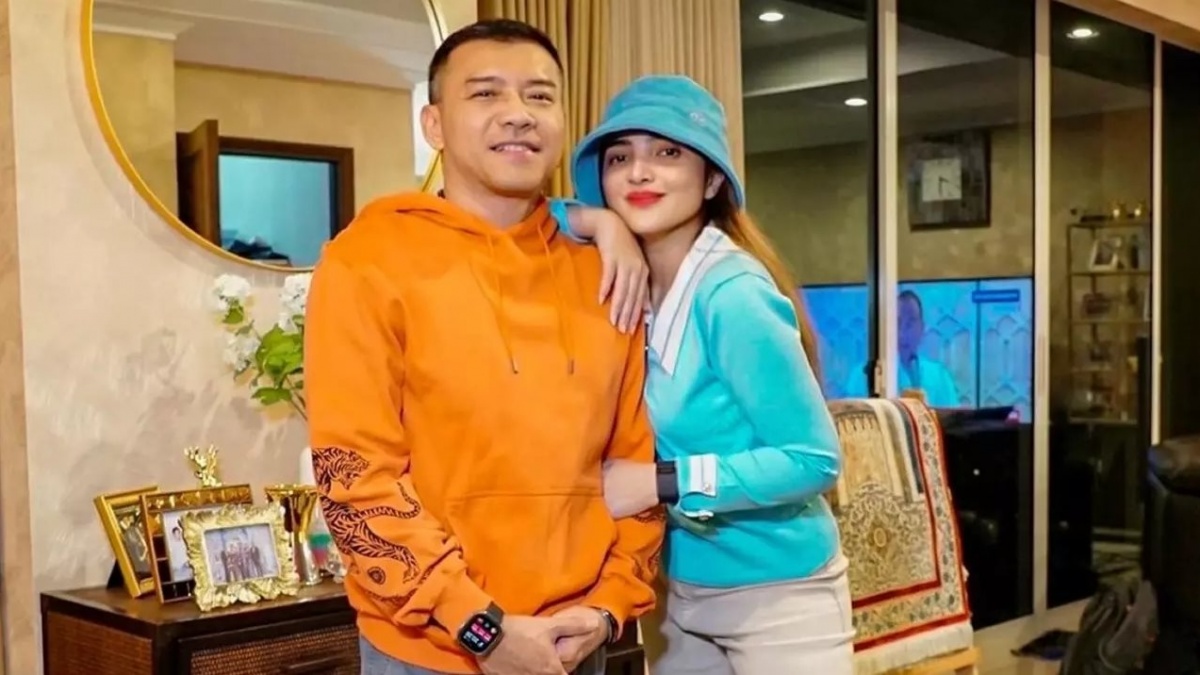 Ashanty Kuliah S3 di Mana? Anang Hermansyah Setia Dampingi Istri yang OTW Jadi Doktor