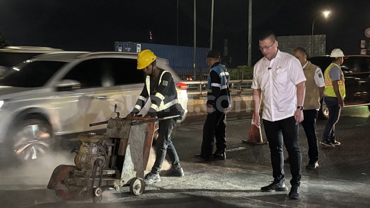 Sidak Jalan Rusak di Flyover Grogol Jakbar, Legislator PDIP Ini Sebut-sebut Nama Pramono, Kenapa?