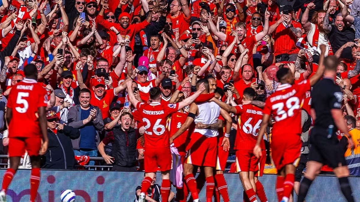 Babak I Unggul 3-1, Liverpool Diambang Juara Liga Inggris ke-20