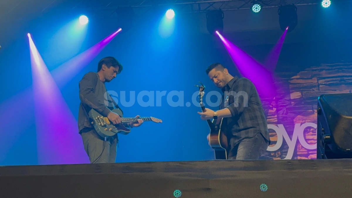 Konser di Jakarta, Vokalis Boyce Avenue Bawakan Lagu yang Ditulis Untuk Sang Putri