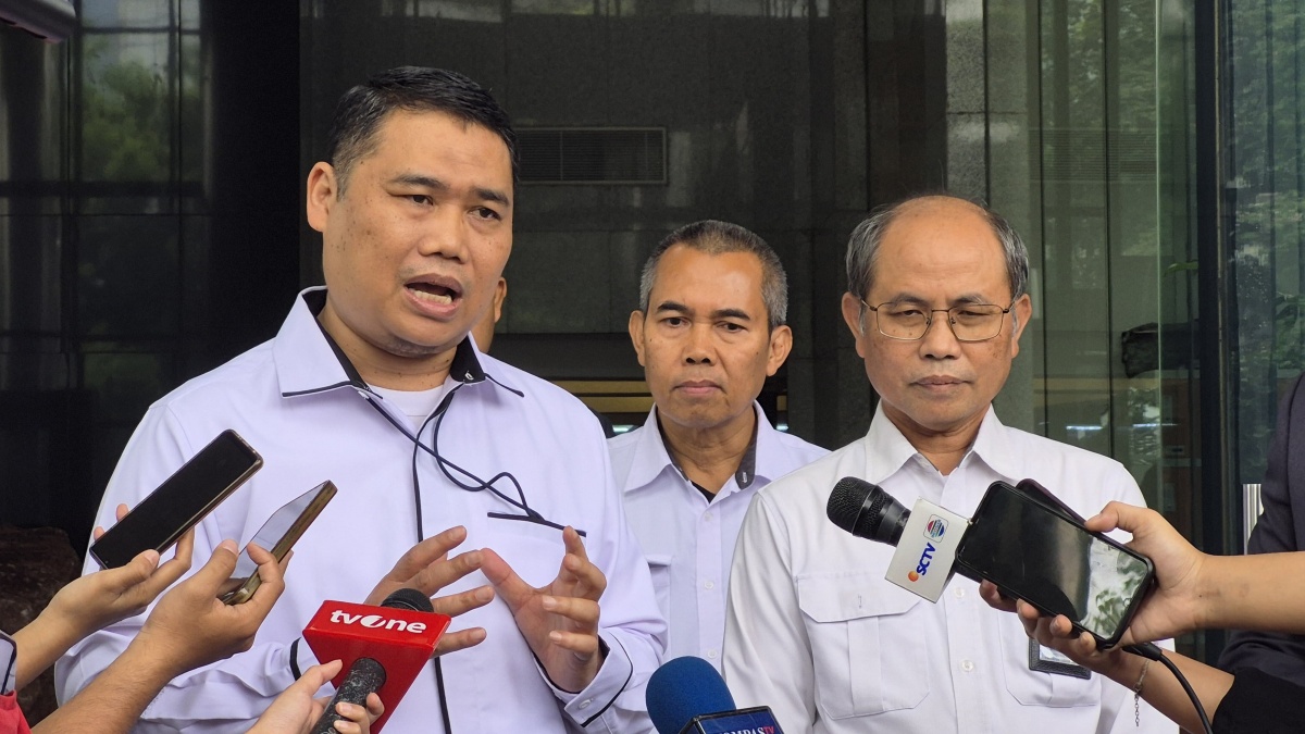 KPK Bongkar Mafia Haji! Kuota Reguler Dirampok, Haji Furoda Tembus Rp 1 Miliar?