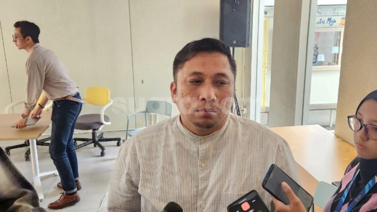Forum Purnawirawan TNI Desak Gibran Dicopot, Feri Amsari: Kalau Mau Diusulkan Pemakzulan ke DPR