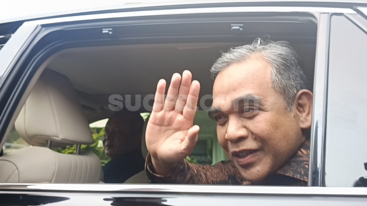 Evaluasi Direksi BUMN, Prabowo Ajak Muzani-Dasco Makan Siang di Istana
