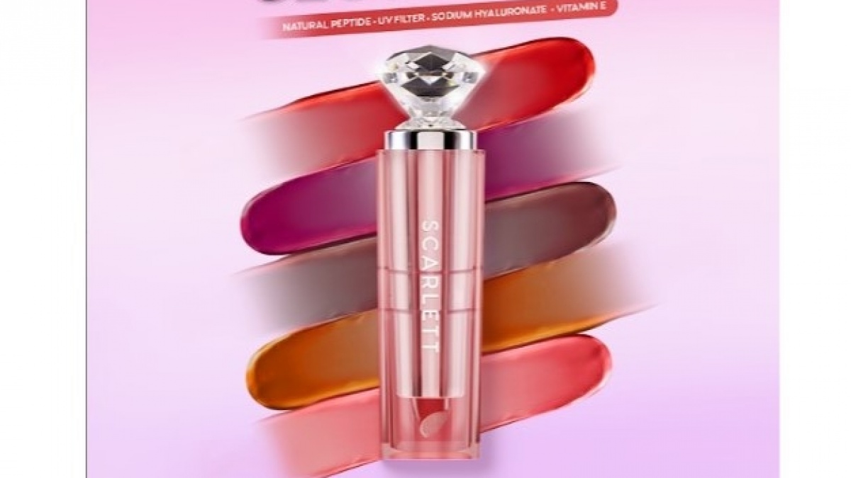 Pilihan Warna Natural Tinted Lip Balm Scarlett yang Bikin Bibir Sehat dan Menawan
