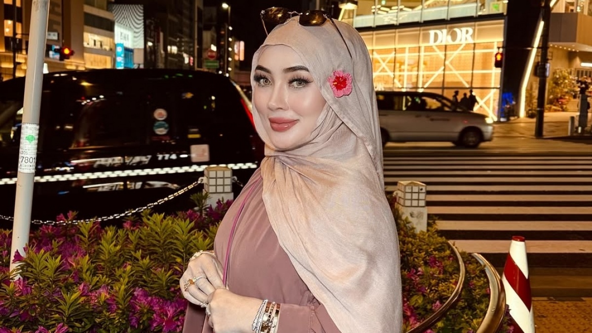 Foto Shella Saukia Diedit Jadi Seksi, Warganet Geram: Ini Pelecehan Agama!