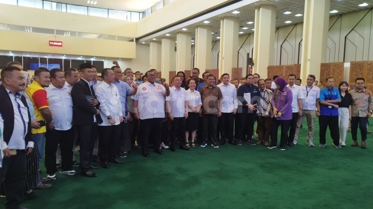 Sehari Jelang May Day, Sejumlah Pentolan Buruh Temui Dasco hingga Seskab Teddy, Bahas Apa?