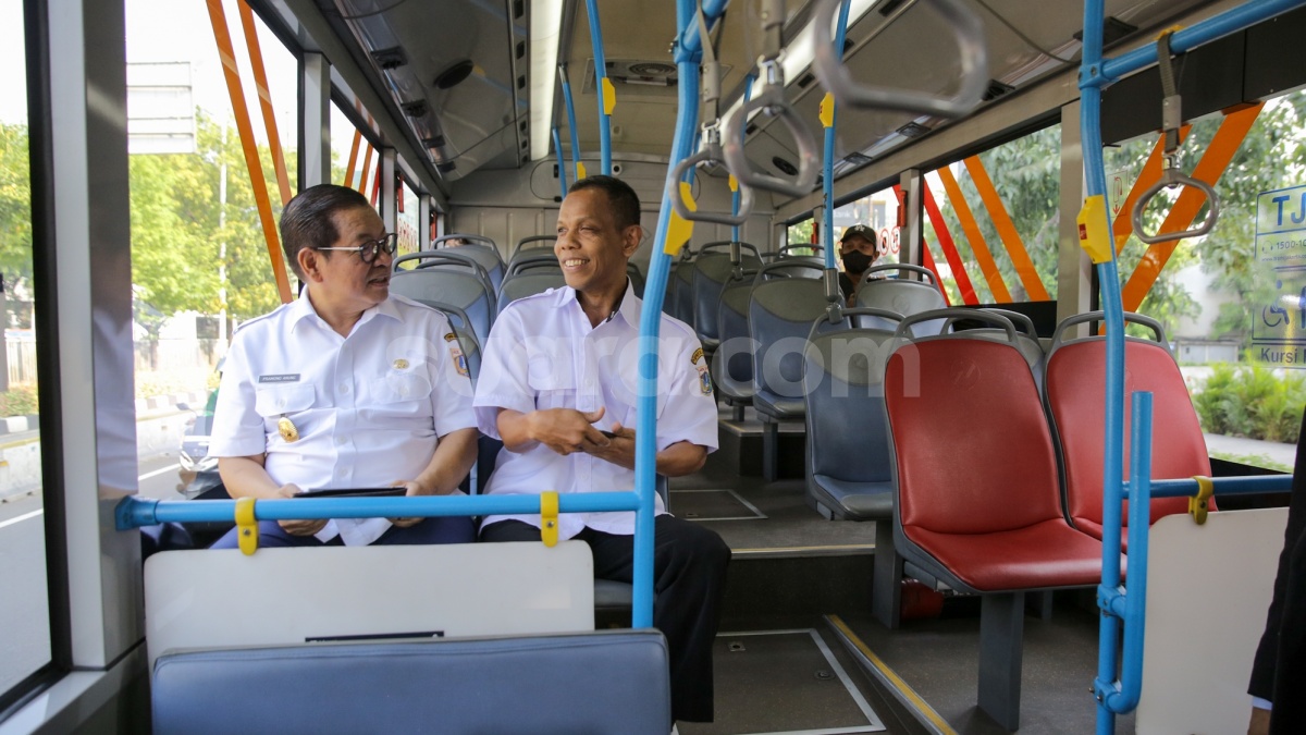 Melesat 10,8 Persen, Penumpang Angkutan Umum Jakarta Tembus 368,4 Juta Orang