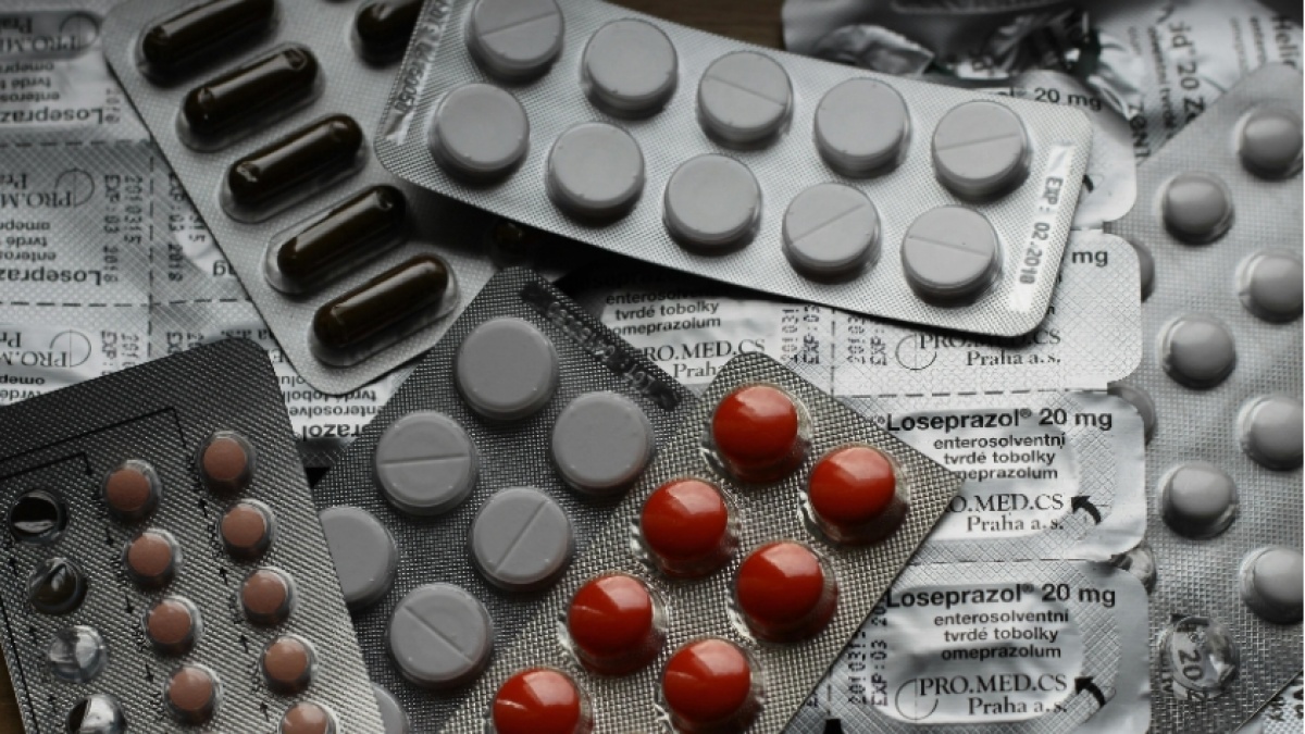 Viral Obat Keras Dijual Bebas di Minimarket Tanpa Konsultasi Apoteker Layaknya Apotek