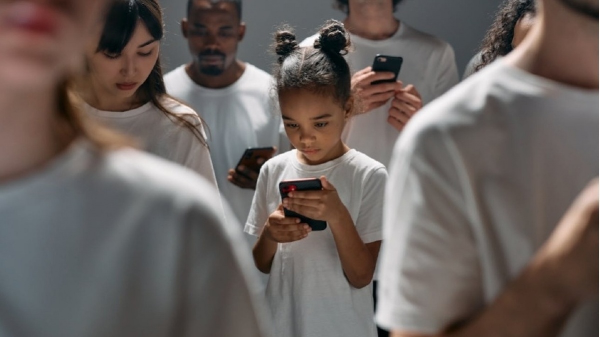 Gen Z, Waspada! Begini Hoaks Menyerang dan Cara Menghadapinya