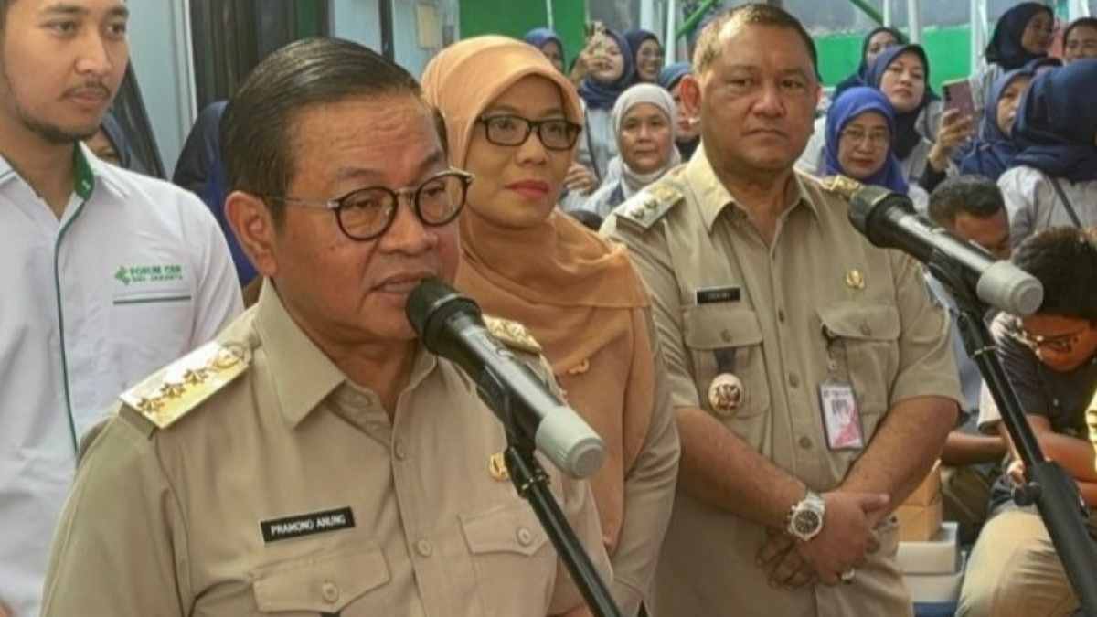 Pelamar PPSU Membludak, Gubernur Pramono Curiga Didominasi Pendatang Luar Jakarta