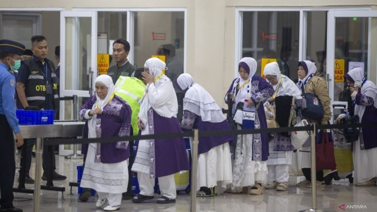 Agar Khusyuk Beribadah, Jamaah Haji Wanita Bisa Tunda Haid? Ini Penjelasan Dokter