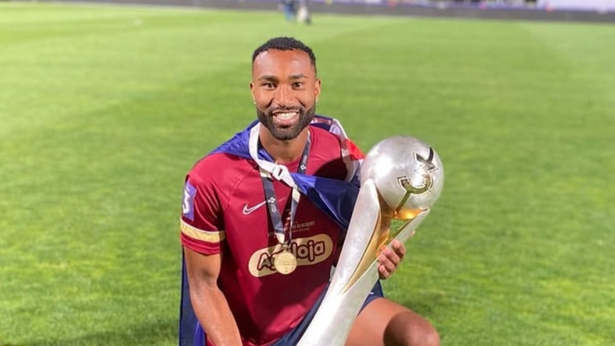 Sanksi Yuran Fernandes Akan Dilaporkan ke FIFA, Para Eks Legenda Mulai Mengecam