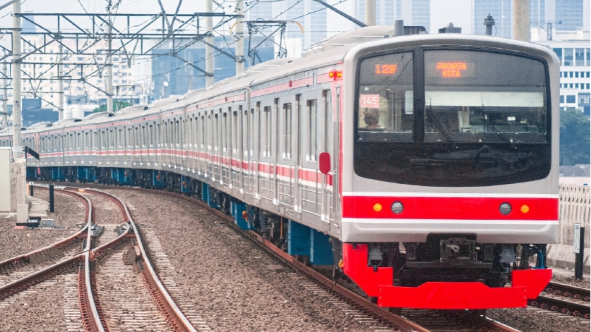 Terdampak Gempa Bekasi, Perjalanan Commuter Line Tertahan Tunggu Pengecekan Jalur