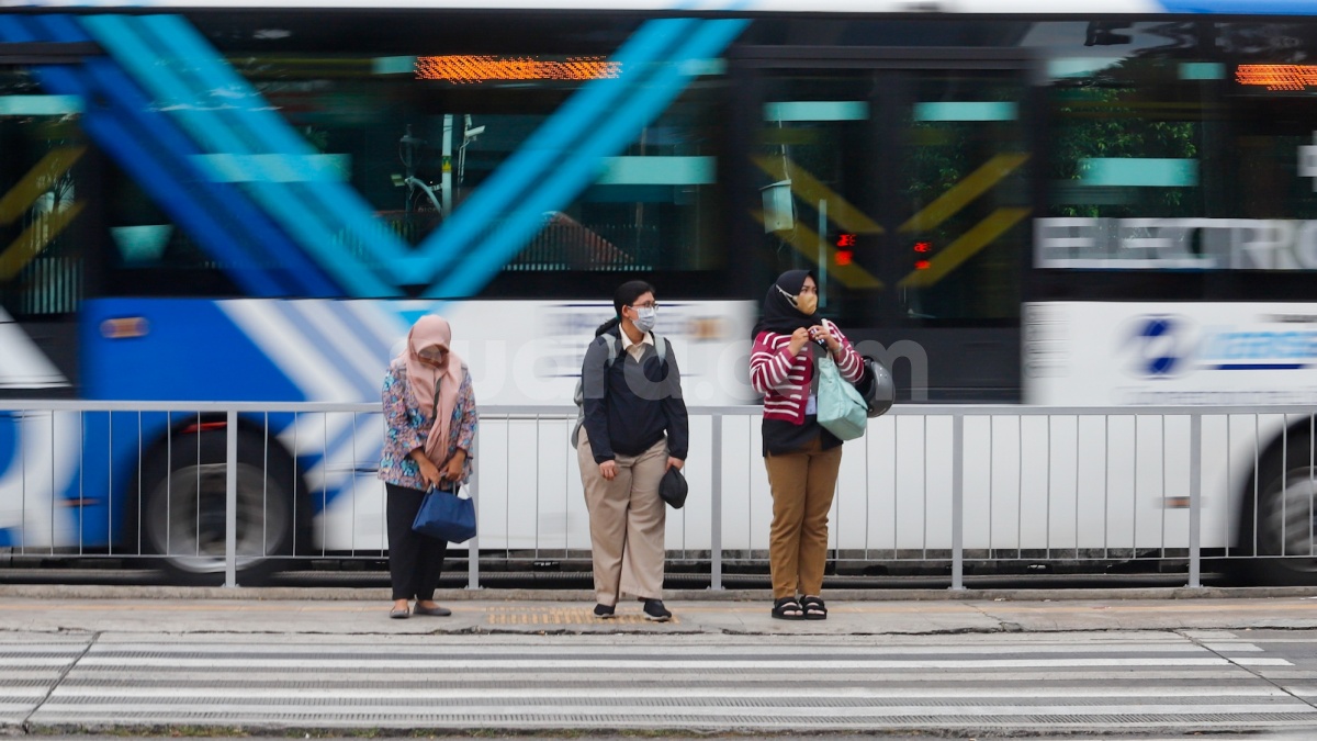 PHK 'Makin Gila', Kemiskinan Mengancam RI Akibat Ekonomi Melambat!