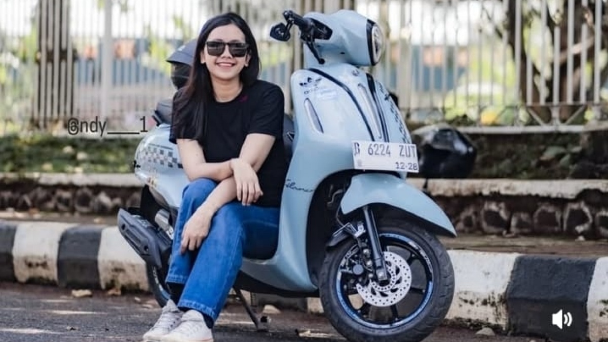 Sarat Nuansa Retro Eropa, Dua Warga Depok Ini Jadikan Yamaha Grand Filano Kawan Setia