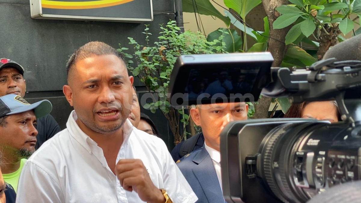 Rayen Pono Geram Eko Patrio hingga Uya Kuya Cuma Dinonaktifkan: Pecat!