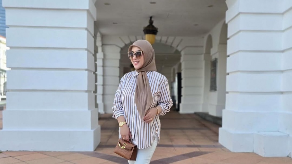 Tampil Beda Saat Gala Dinner Cannes Film Festival, Syahrini Oplas Hidung dan Dagu?