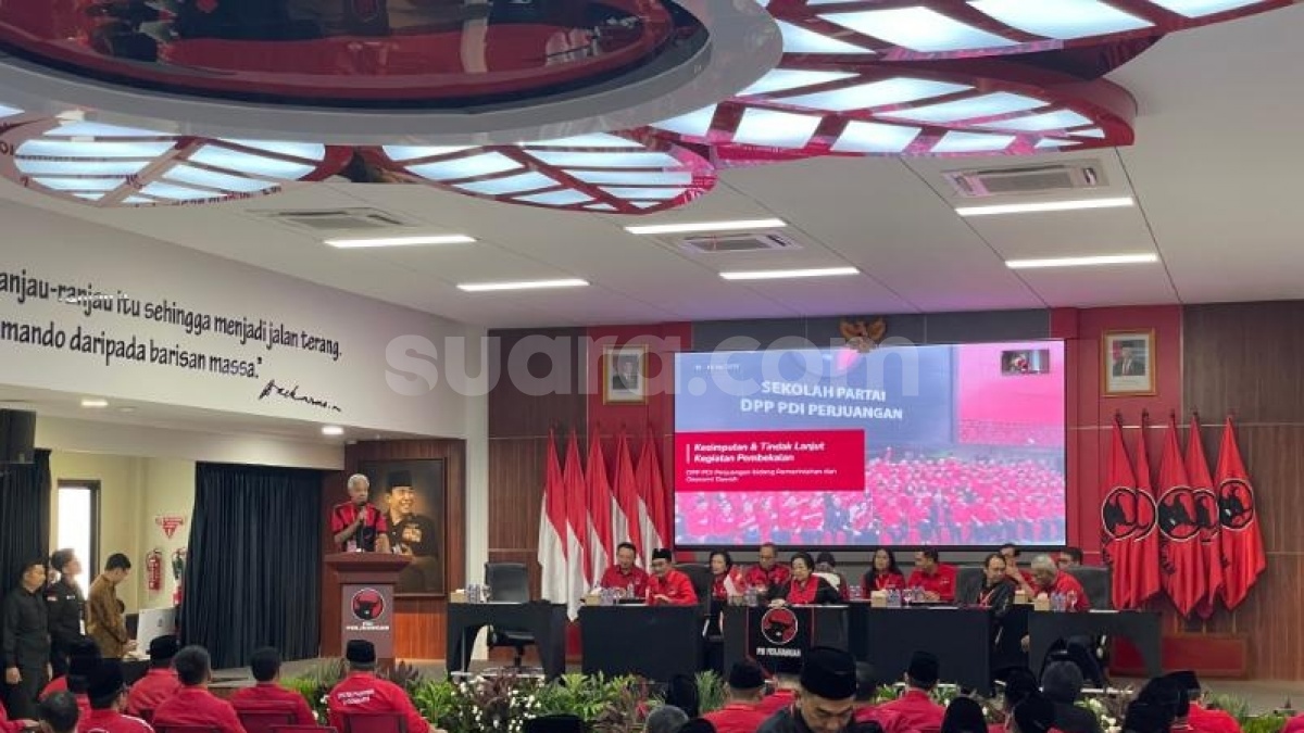3 Hari Digembleng, Ganjar Ungkap 3 Poin Penting di Acara Pembekalan Kepala Daerah PDIP