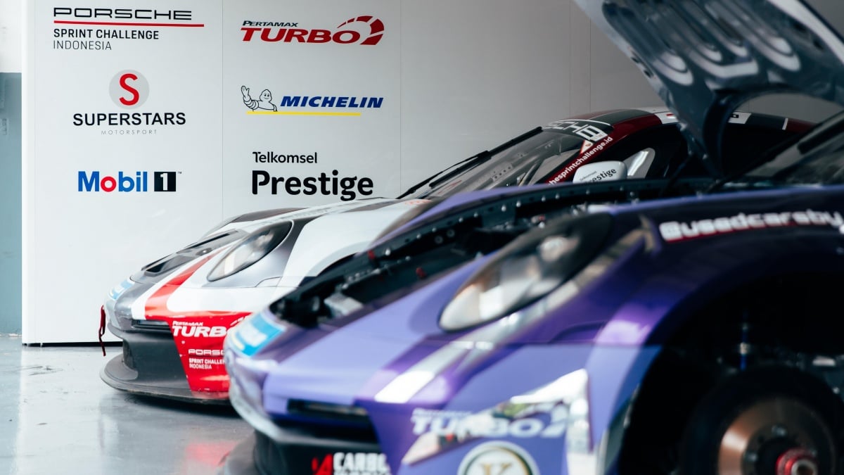 Mobil Lubricants Jadi Oli Resmi Ajang Balap Porsche Sprint Challenge Indonesia