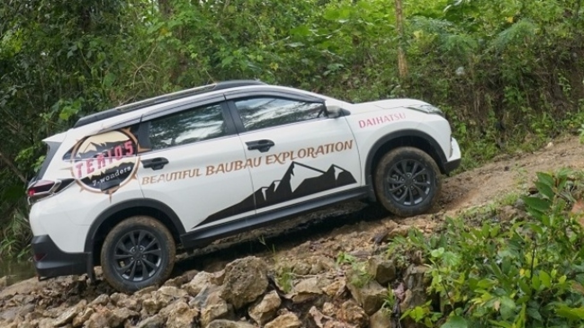 Mobil SUV Budget Hemat, Ini Perbandingan Toyota Rush vs Daihatsu Terios dari Generasi ke Generasi