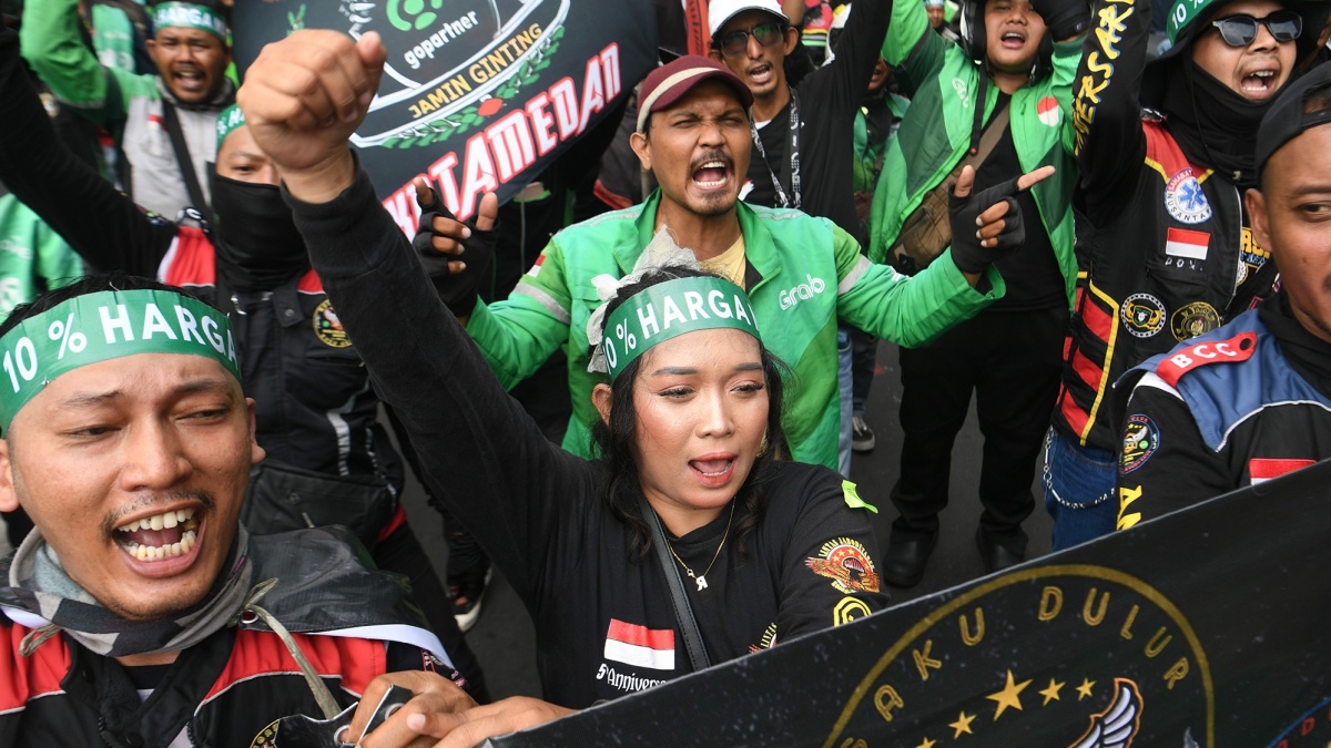 Di Balik Demo Ojol di Jakarta: Kisah Pelik Buyung Terjerat Kemiskinan hingga Pasrah Diceraikan Istri