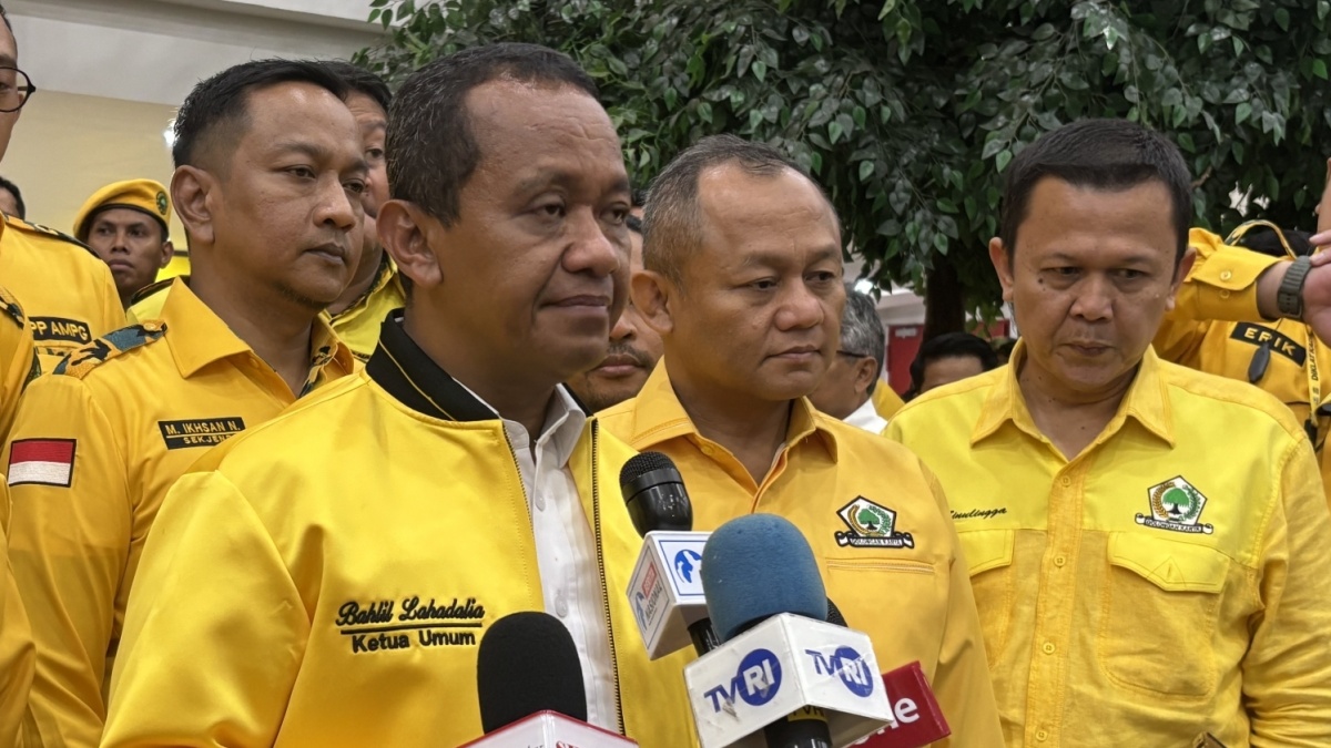 Jokowi 'Ngelirik' Kursi Ketum PSI, Bahlil Lahadalia: Nggak Boleh Komentari Partai Lain