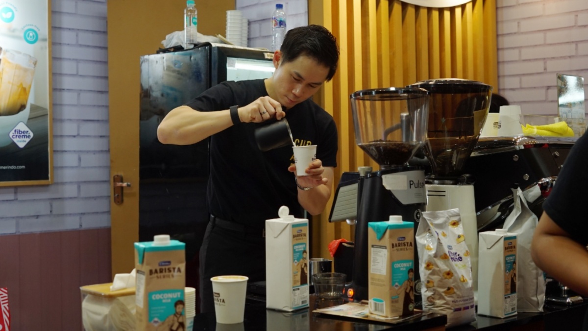Plant-Based dalam Secangkir Kopi: Tren Baru yang Mengubah Wajah Industri Global