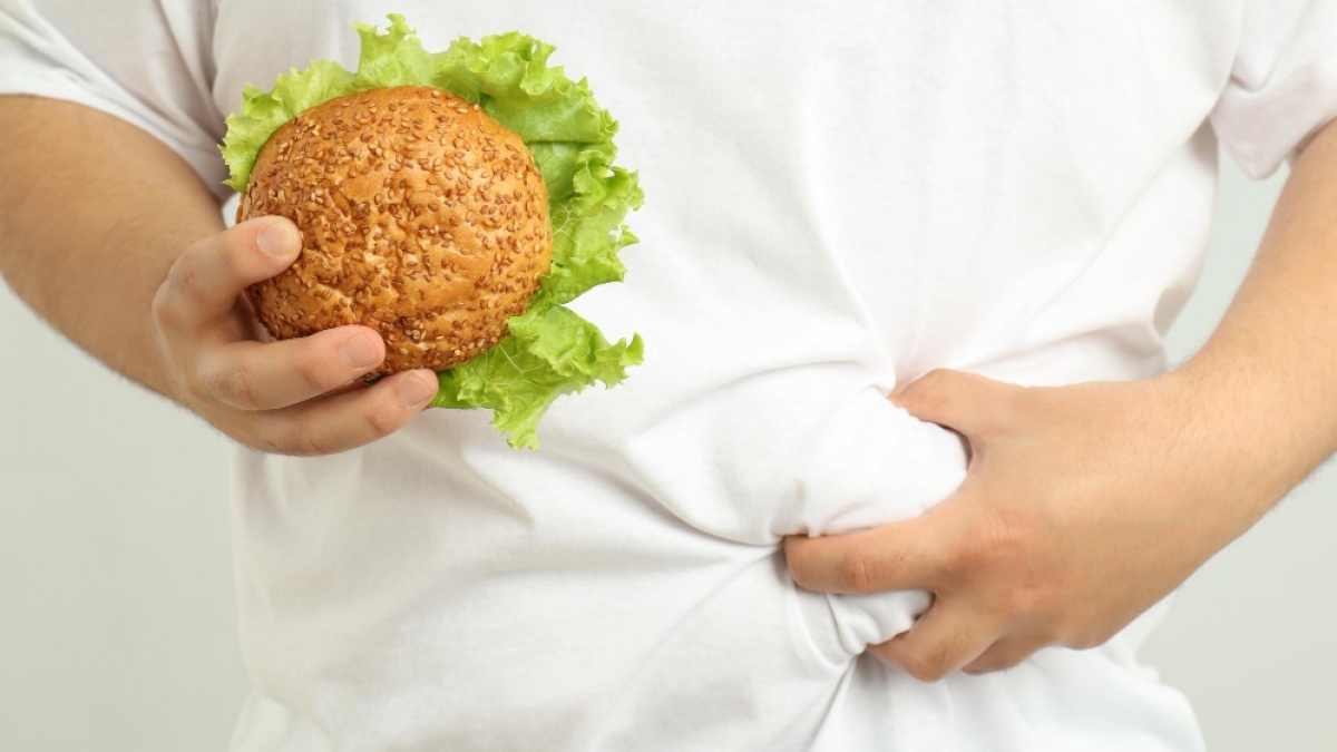 Mulai Kurangi Konsumsinya, 8 Makanan Ini Bikin Perut Buncit Tanpa Disadari