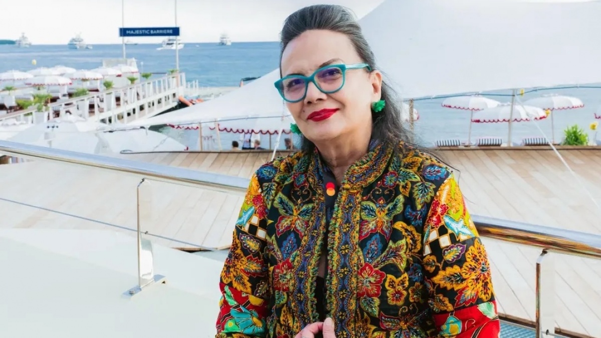 Christine Hakim Tanggapi Heboh Syahrini Muncul di Cannes: Bayangkan...